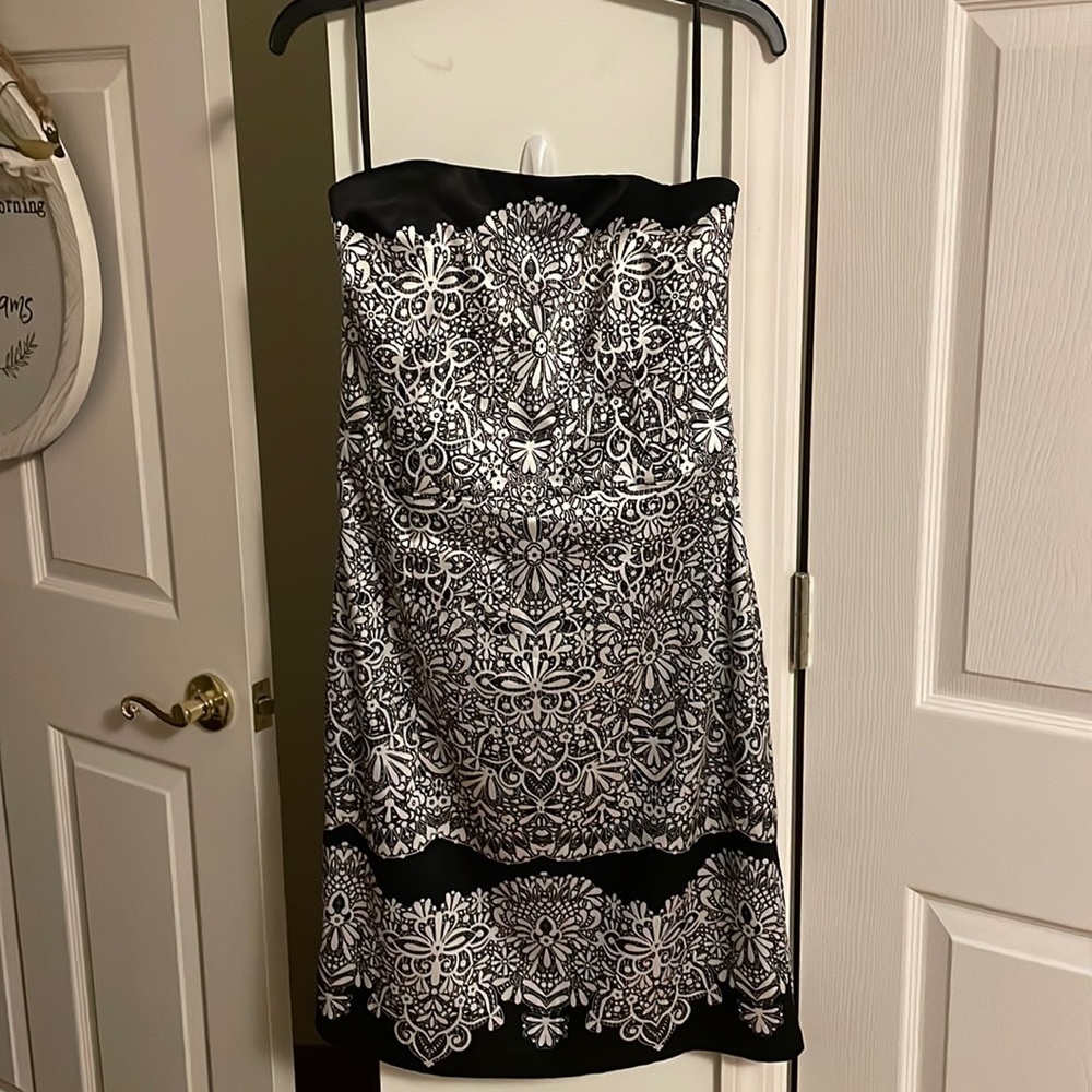 Strapless dress